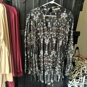 Gimmicks high low blouse